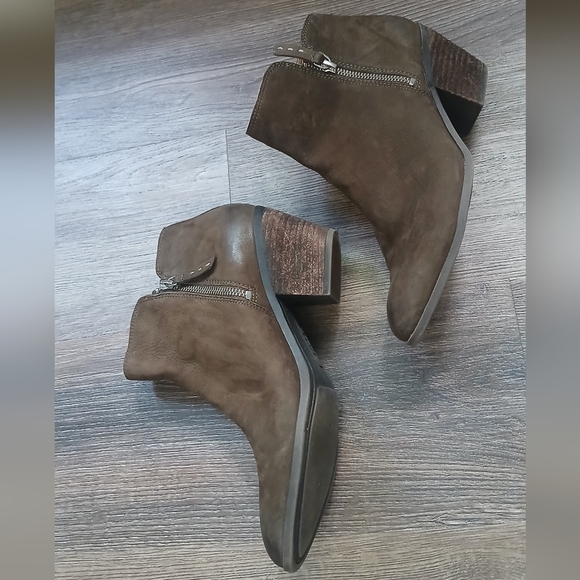 Frye Judith Zip Brown Leather Ankle Booties Size 9.5 M - Picture 3 of 12